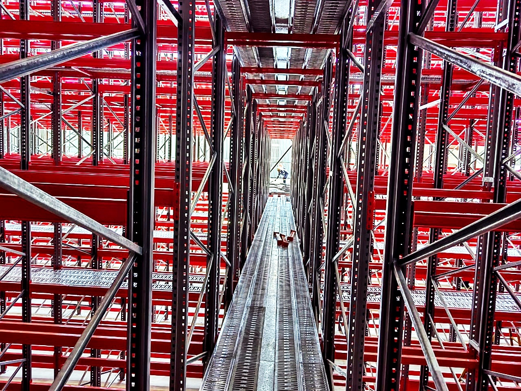 Catwalk / Pick Face Racking thumbnail 15